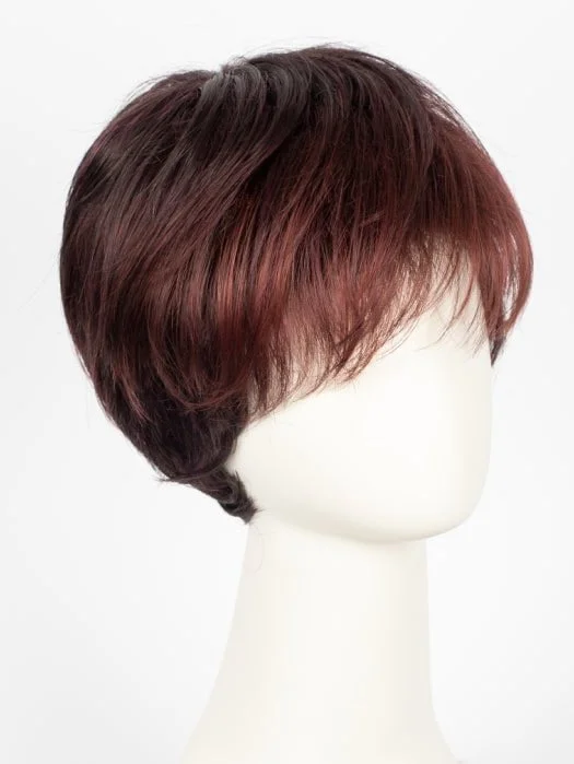 Stop Hi Tec | Short Synthetic Wig (Mono Crown)